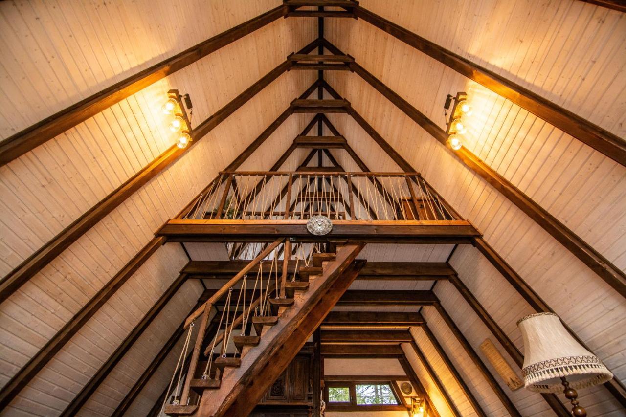 Camere De Inchiriat Pasi Liberi Tău Bistra Exterior foto