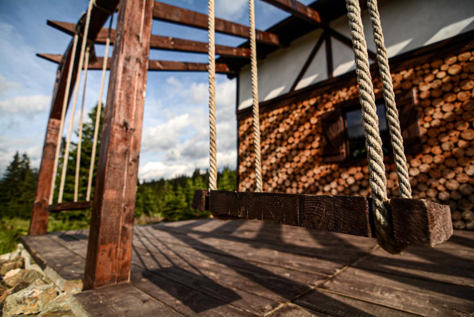 Camere De Inchiriat Pasi Liberi Tău Bistra Exterior foto