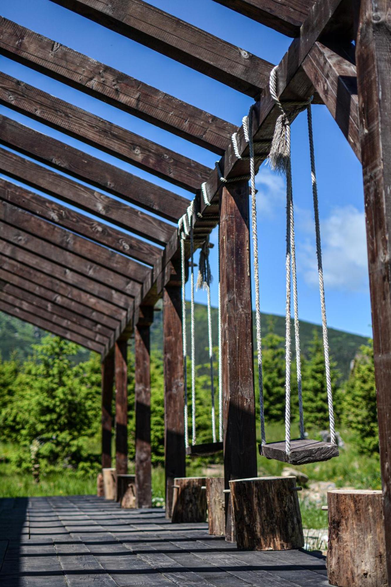 Camere De Inchiriat Pasi Liberi Tău Bistra Exterior foto