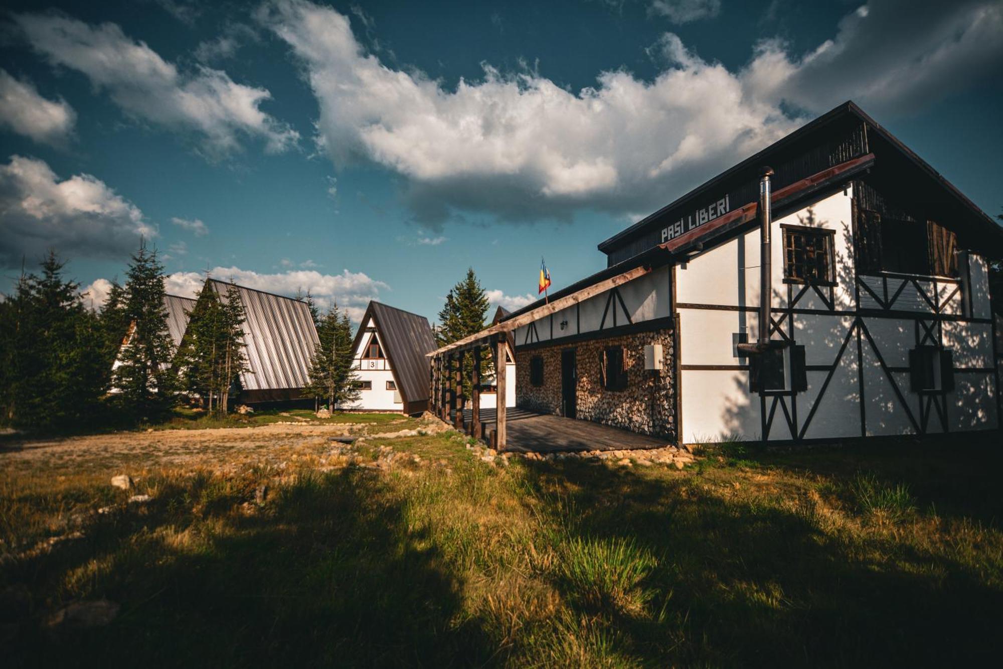Camere De Inchiriat Pasi Liberi Tău Bistra Exterior foto