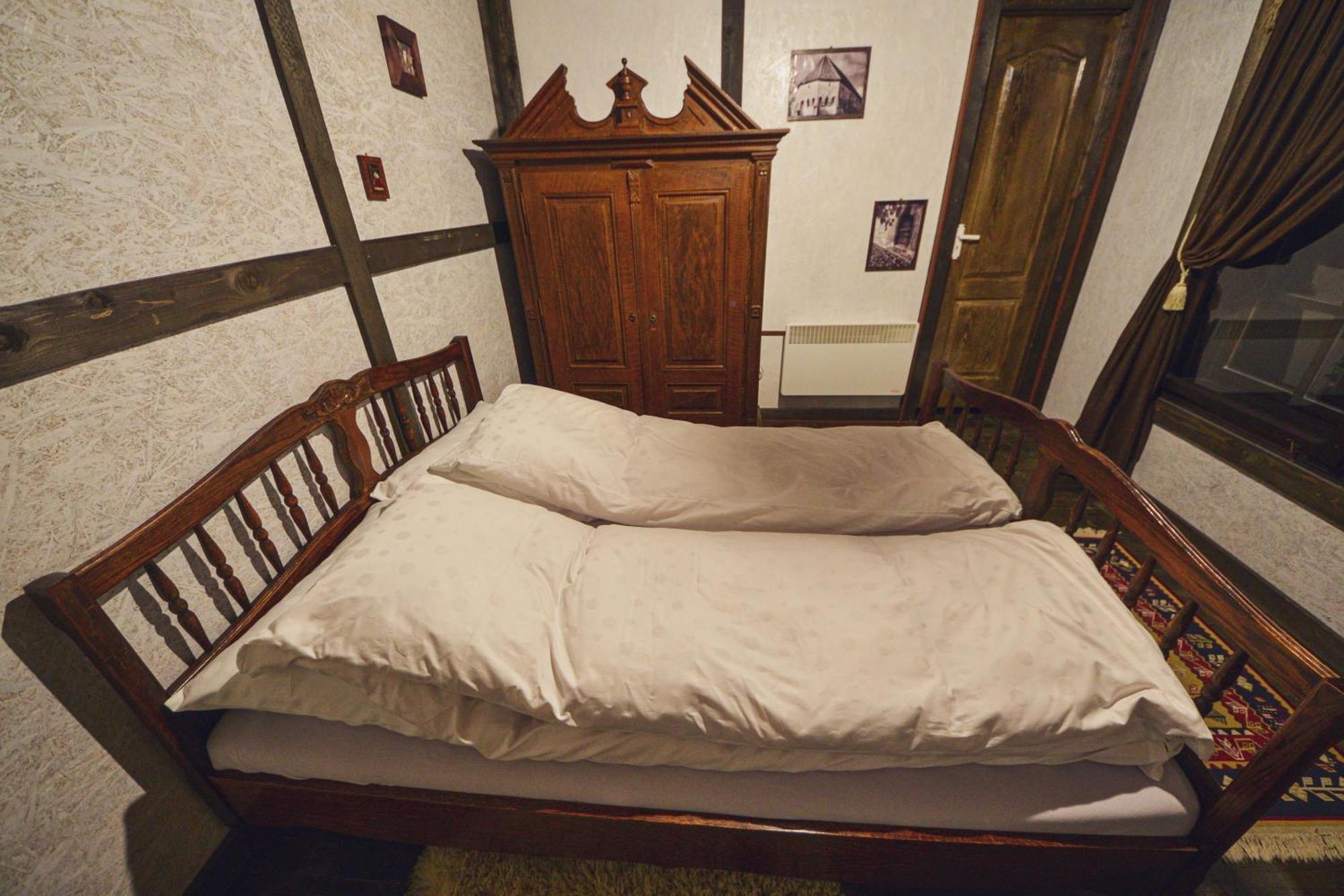 Camere De Inchiriat Pasi Liberi Tău Bistra Exterior foto